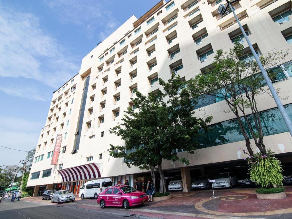Hip Hotel Bangkok Exterior photo