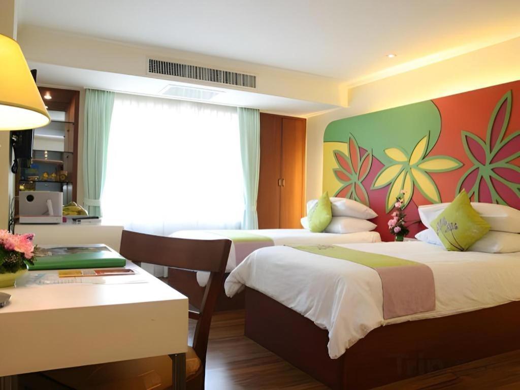 Hip Hotel Bangkok Exterior photo