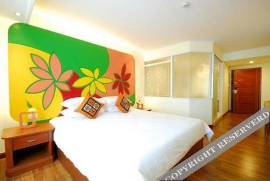 Hip Hotel Bangkok Exterior photo